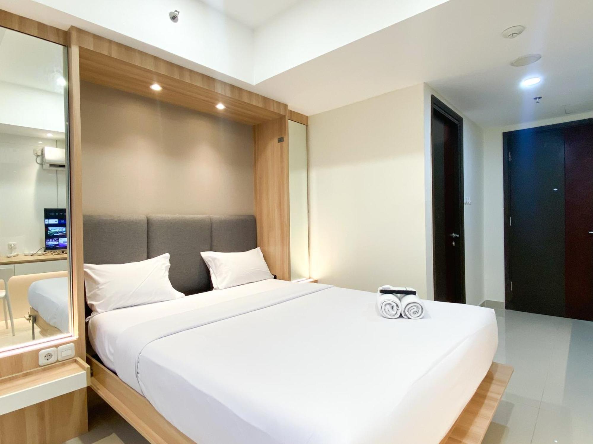 Comfort Living Studio Pollux Chadstone Apartment By Travelio Cikarang Exterior foto