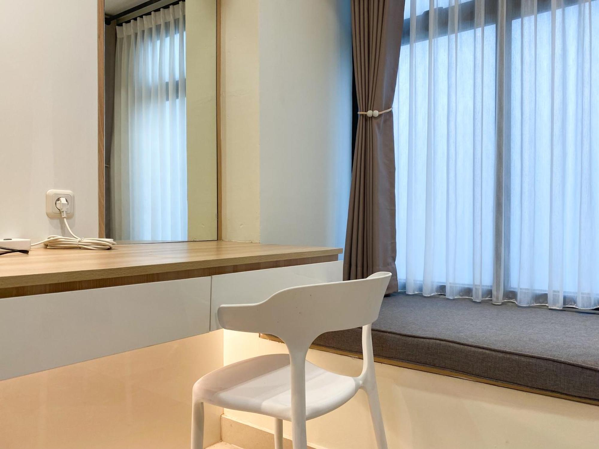 Comfort Living Studio Pollux Chadstone Apartment By Travelio Cikarang Exterior foto